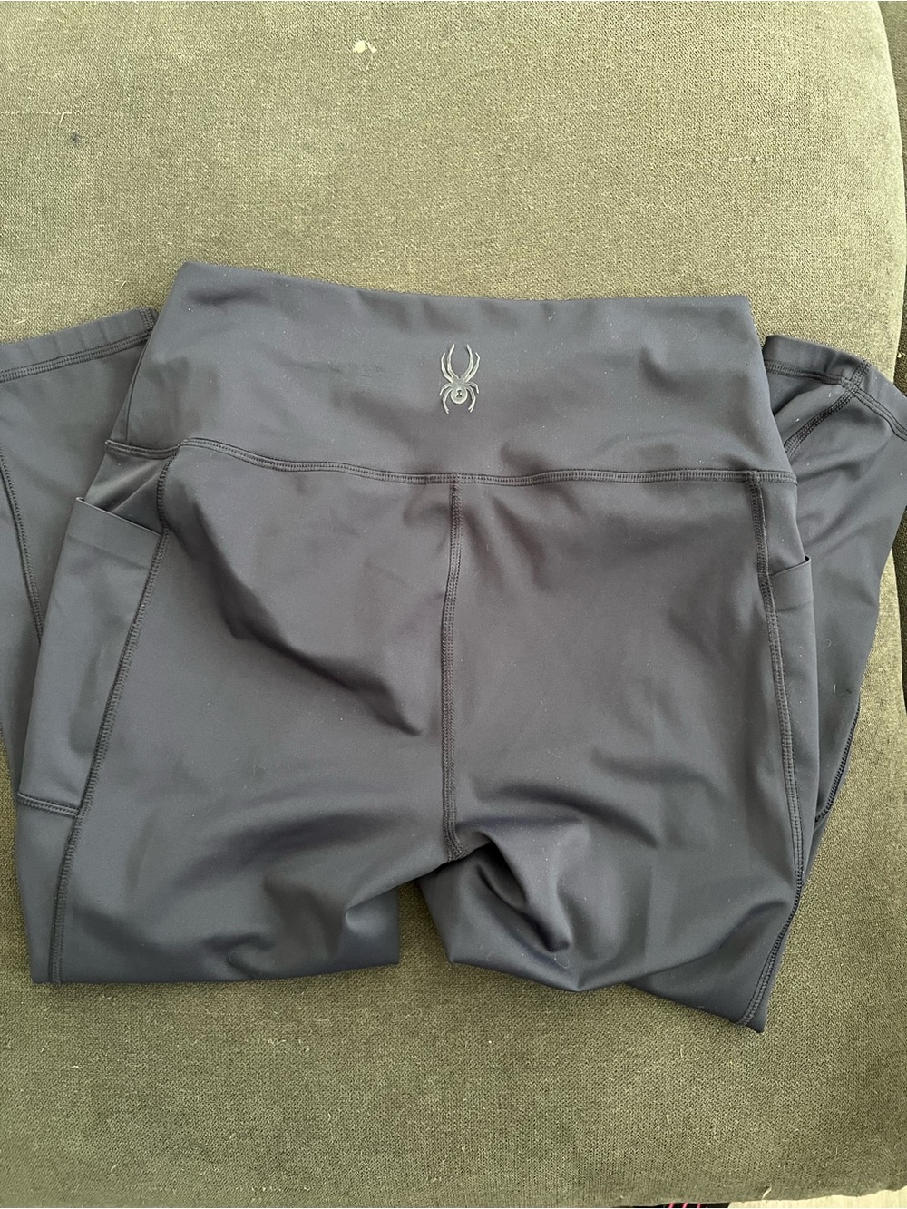 Spyder Women's Black Athletic capri yogas with Side Pockets